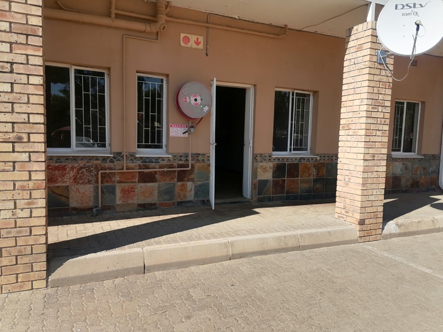 1 Bedroom Property for Sale in Willows Free State